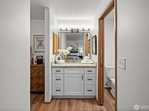 10526 181st Avenue NE, Redmond WA 98052