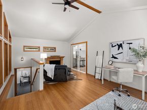 10526 181st Avenue NE, Redmond WA 98052