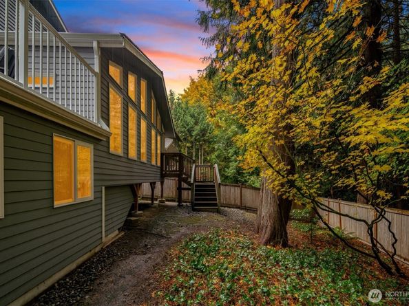 10526 181st Avenue NE, Redmond WA 98052