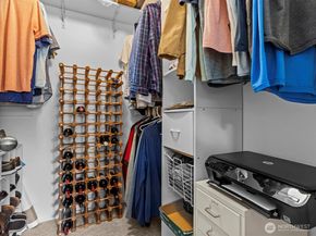 3420 32nd Avenue W, Seattle WA 98199