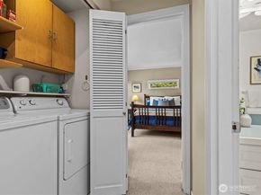 3420 32nd Avenue W, Seattle WA 98199