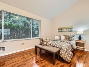 20301 19th Avenue NE 1101, Shoreline WA 98155