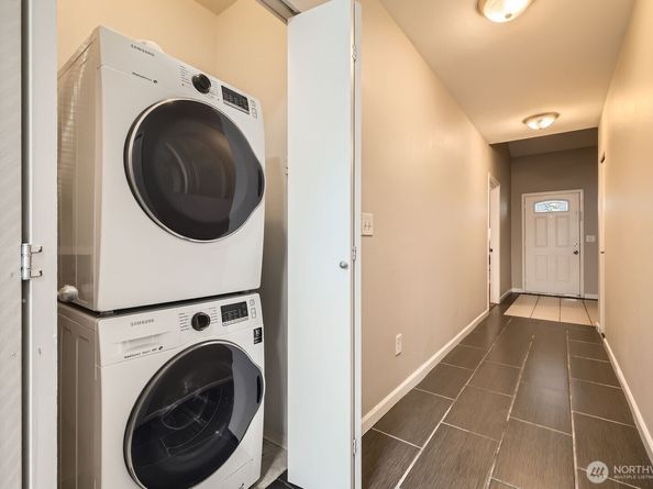 20301 19th Avenue NE 1101, Shoreline WA 98155