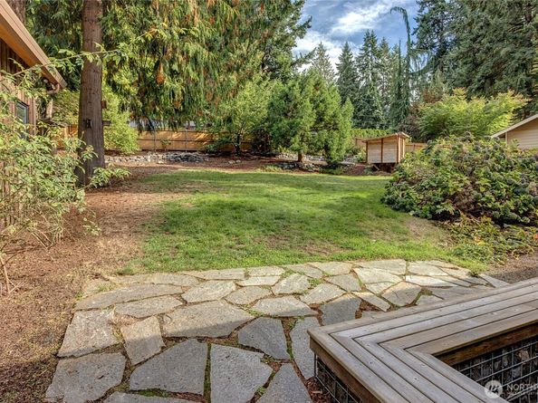 24123 7th Avenue W, Bothell WA 98021