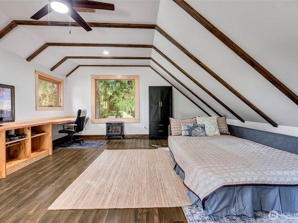 24123 7th Avenue W, Bothell WA 98021