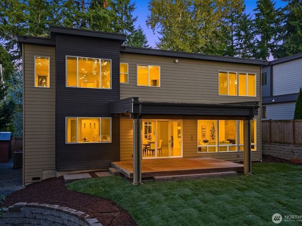 6809 120th Avenue NE, Kirkland WA 98033