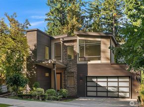 6809 120th Avenue NE, Kirkland WA 98033