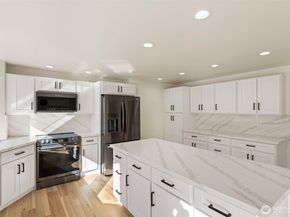 27433 48th Avenue S, Kent WA 98032