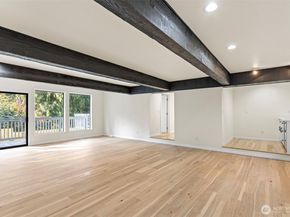 27433 48th Avenue S, Kent WA 98032