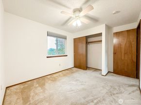 3560 Narrows View Lane NE 5201, Bremerton WA 98310