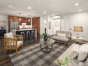 4318 NE 41st Street, Seattle WA 98105