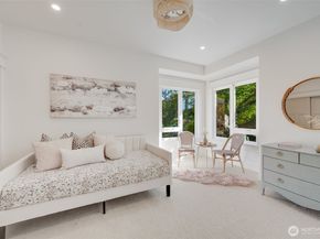 4205 5th Avenue NW, Seattle WA 98107