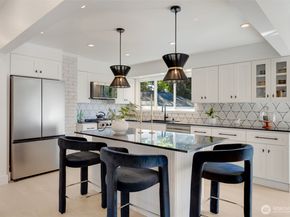 4205 5th Avenue NW, Seattle WA 98107