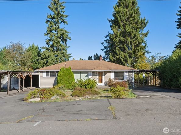 1015 E Chicago Street, Kent WA 98030