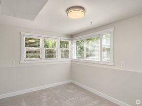 14008 Stone Avenue N, Seattle WA 98133