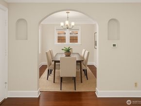 14008 Stone Avenue N, Seattle WA 98133