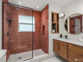 3928 S Pilgrim, Seattle WA 98118