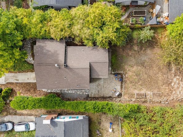 3928 S Pilgrim, Seattle WA 98118