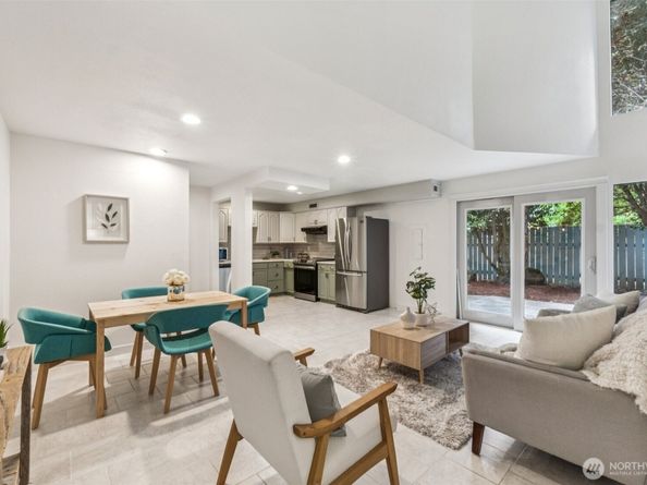 12600 SE 42nd Street 600, Bellevue WA 98006