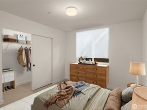 914 C 15th Avenue, Seattle WA 98122