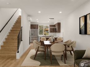 914 C 15th Avenue, Seattle WA 98122