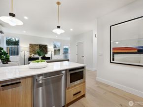 8812 41st Avenue SW, Seattle WA 98136