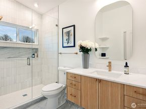 8812 41st Avenue SW, Seattle WA 98136