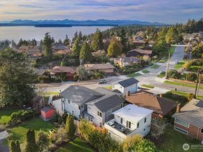 8812 41st Avenue SW, Seattle WA 98136