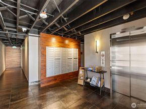 201 2nd Street S 201, Kirkland WA 98033