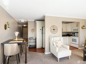 201 2nd Street S 201, Kirkland WA 98033