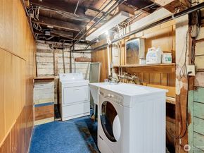 7233 36th Avenue SW, Seattle WA 98126