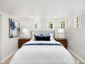 4748 4th Avenue NE, Seattle WA 98105