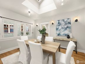 4748 4th Avenue NE, Seattle WA 98105