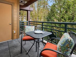 1000 Cabin Creek Lane SW B204, Issaquah WA 98027