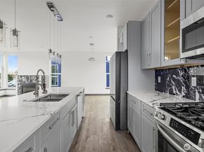 8608 42nd Avenue S, Seattle WA 98118