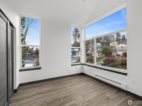 8608 42nd Avenue S, Seattle WA 98118