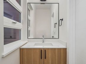 548 S Cloverdale Street C, Seattle WA 98108