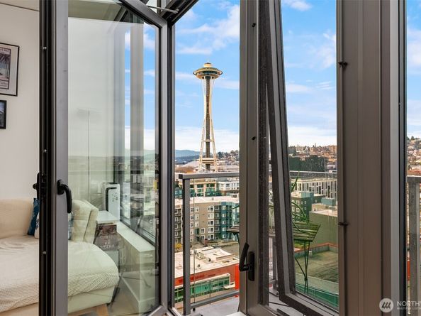 2510 6th Avenue 1401, Seattle WA 98121