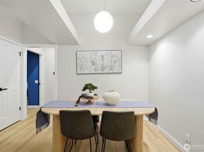 4254 221st Place SE 1088, Issaquah WA 98029