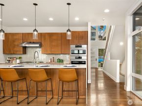 616 25th Avenue E, Seattle WA 98112