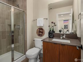 616 25th Avenue E, Seattle WA 98112