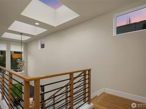 616 25th Avenue E, Seattle WA 98112
