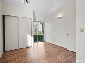 2524 NE 130th Street, Seattle WA 98125