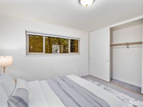 2703 Boylston Avenue E 302, Seattle WA 98102