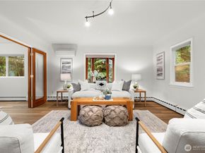 9420 NE 129th Place, Kirkland WA 98034