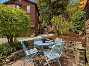 9420 NE 129th Place, Kirkland WA 98034