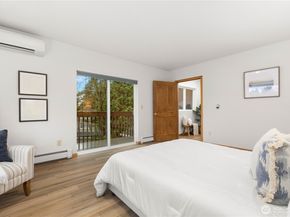 9420 NE 129th Place, Kirkland WA 98034