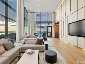 10232 NE 10th Street 1607, Bellevue WA 98004