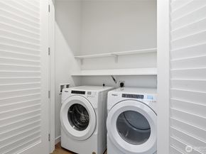 10232 NE 10th Street 1607, Bellevue WA 98004