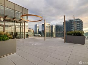 10232 NE 10th Street 1607, Bellevue WA 98004